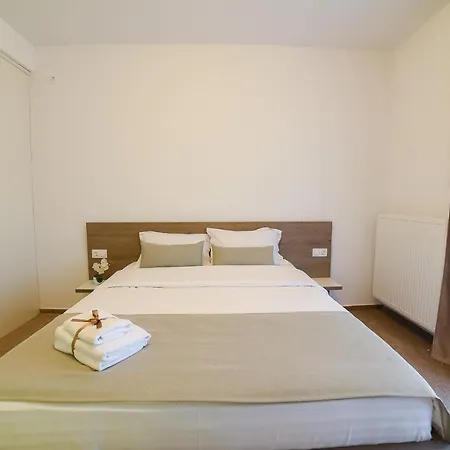 Apartment 22 *