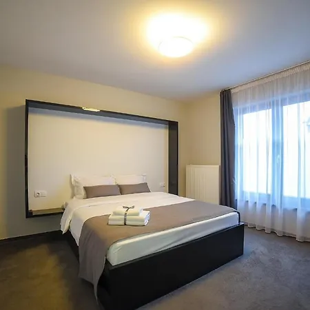 Apartment 22 *