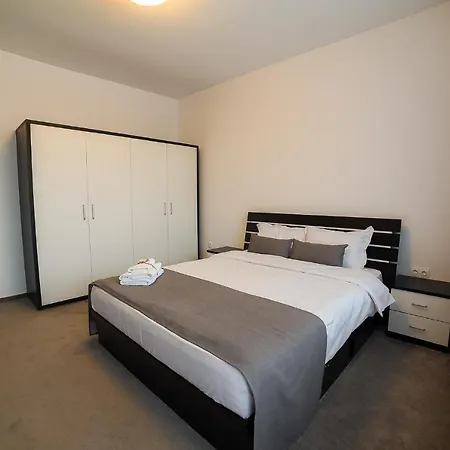 Apartment 22 *